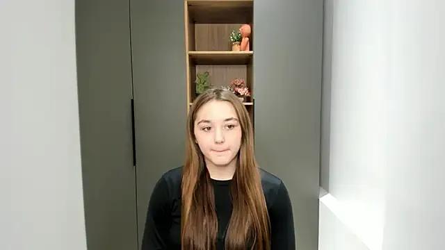 CleotildeBijan from StripChat is Freechat