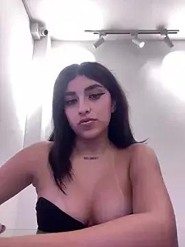 CloeOwens from StripChat is Freechat