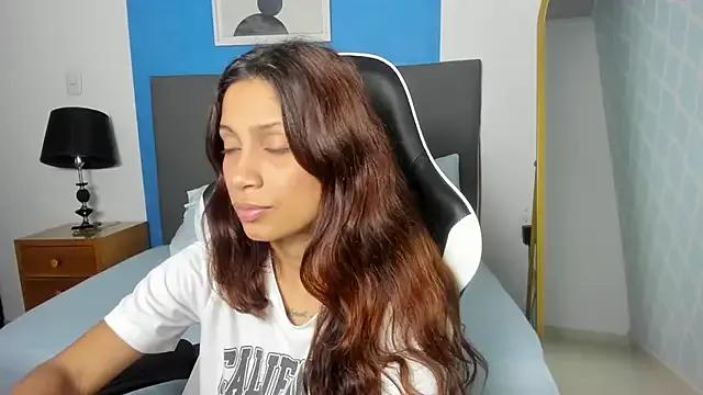 Cora_22 from StripChat