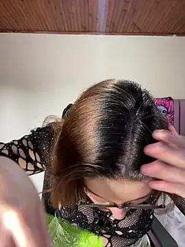 CoraVibes from StripChat is Freechat