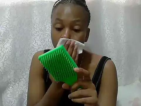 Creamybabee from StripChat is Freechat