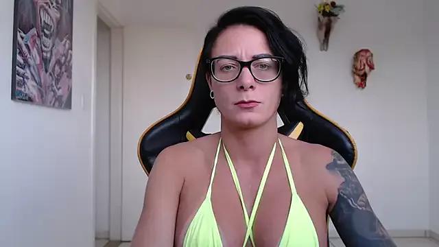 Try girls webcam shows. Sweet cute Free Performers.