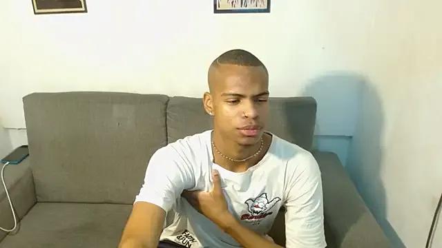 criss_zuri from StripChat is Freechat