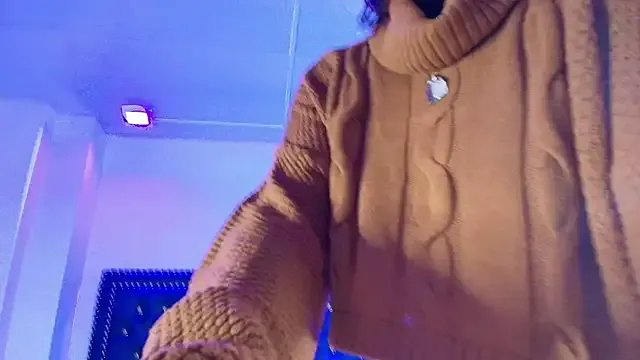 Cristal_and_luke from StripChat is Freechat