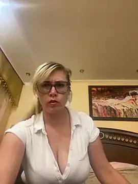 Try girls webcam shows. Sweet cute Free Performers.