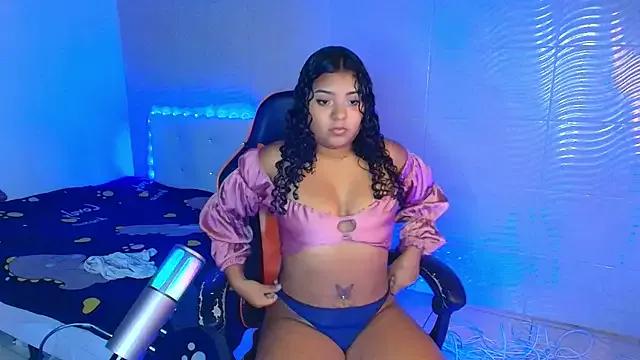 CurlyAliccia_ from StripChat is Freechat