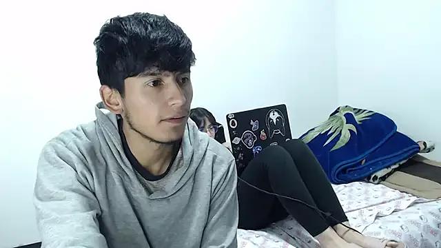 Freechat CurseLovers28 on StripChat