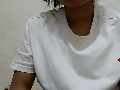 Cute-Chhaya from StripChat is Freechat