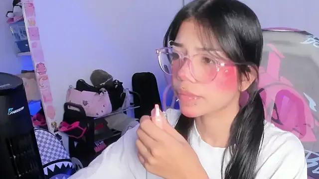 Cutestephuwu from StripChat