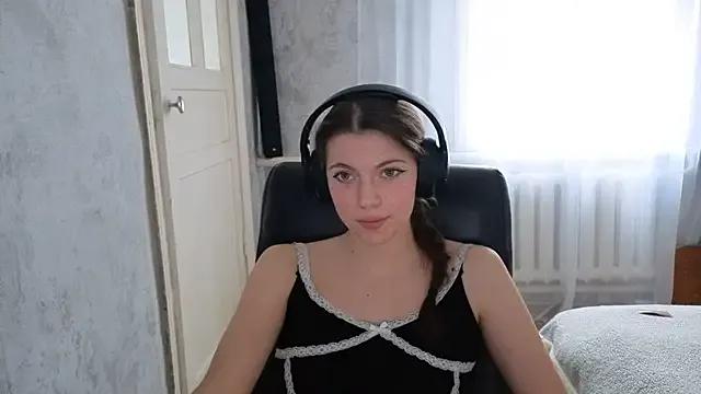 CutieAnny from StripChat is Freechat