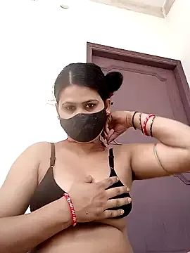 Cutrakhi from StripChat is Freechat
