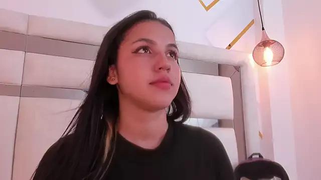 dakota_Boobs_ from StripChat is Freechat