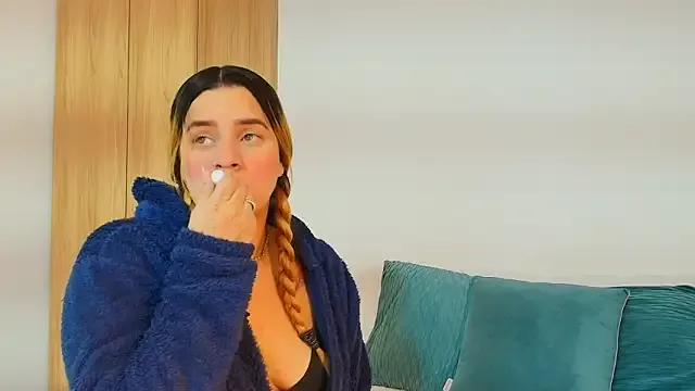 Dakota_Megan_69 from StripChat is Freechat