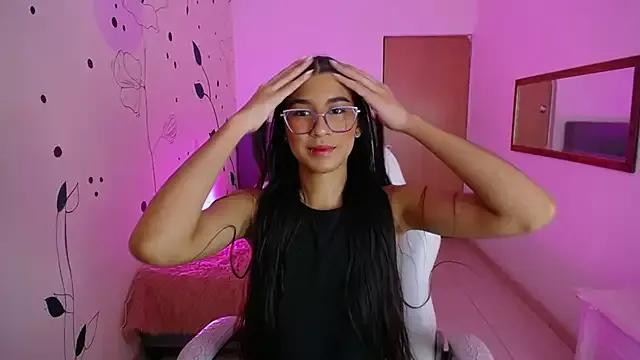Try girls webcam shows. Sweet cute Free Performers.