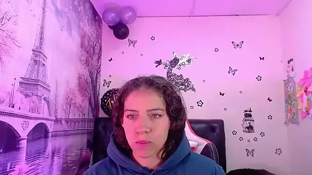 daniela_rivasth from StripChat is Freechat