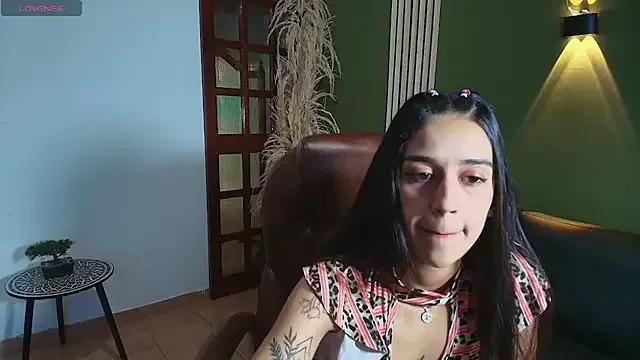 DanielaMonroe from StripChat is Freechat