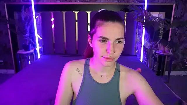 DanielaReign from StripChat is Freechat