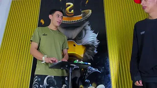 Try girls webcam shows. Sweet cute Free Performers.