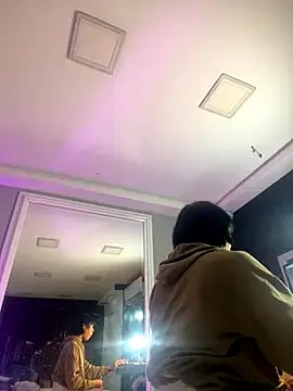 Freechat Daphnne_XXX on StripChat