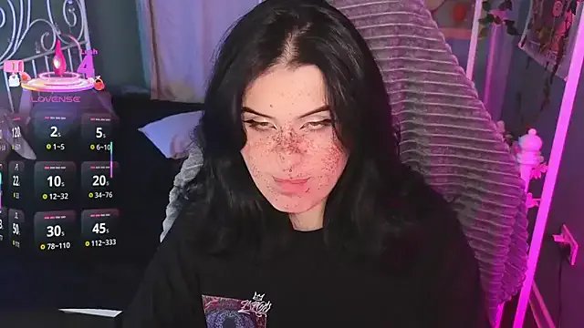 Freechat Dark_Shine on StripChat