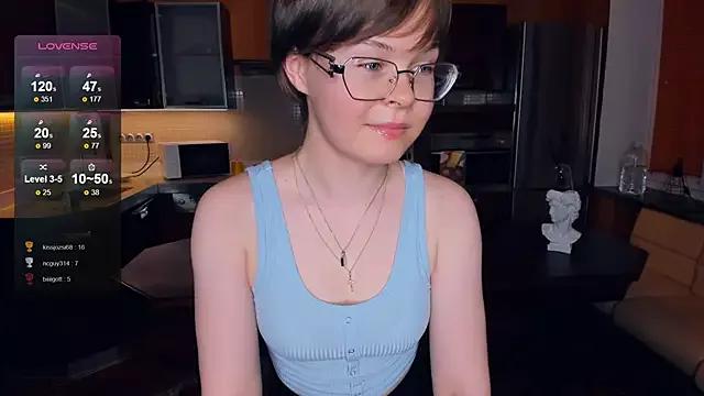 DarleneBorne from StripChat is Freechat