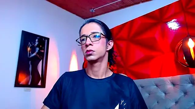DaslyRoze from StripChat is Freechat
