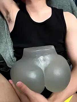 davieTOP from StripChat is Freechat