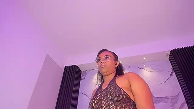 DayanaaEvans from StripChat is Freechat