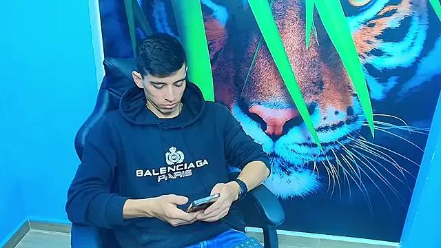 DEIBY_BABY from StripChat