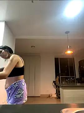 DeuxGold from StripChat is Freechat