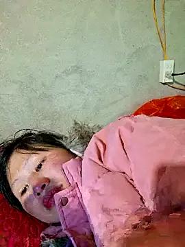 diamond-- from StripChat is Freechat