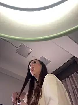 DianaGlow from StripChat is Freechat