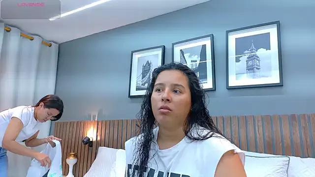 Dilan_y_Mia from StripChat is Freechat