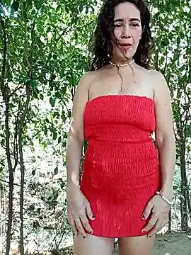 Dirty-Divorced-mother7 from StripChat is Freechat