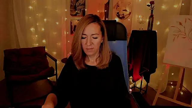 DonnaSmitth from StripChat is Freechat