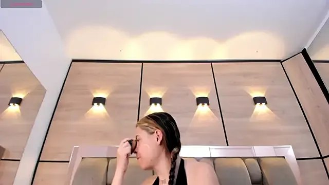 Freechat dorothy_vegga on StripChat