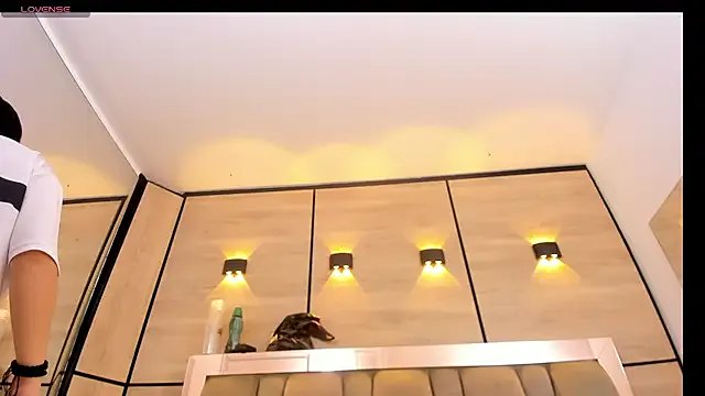 Freechat dorothy_vegga on StripChat