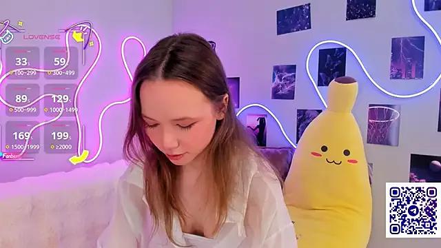 Try girls webcam shows. Sweet cute Free Performers.