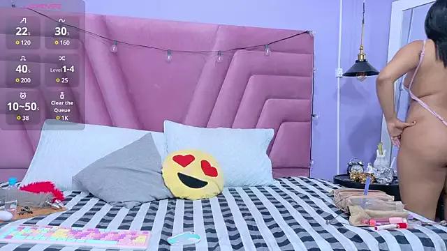 drooling4daddy from StripChat is Freechat
