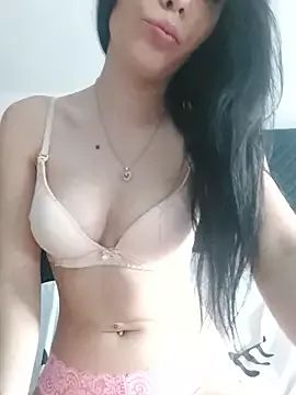 dufarin from StripChat is Freechat