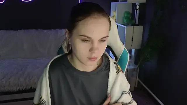 Dyna_bae from StripChat
