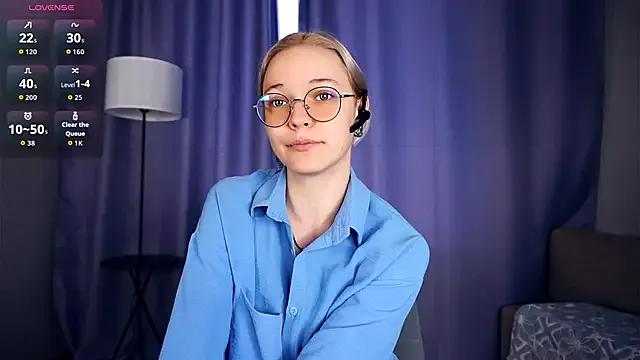 EdaKirkIin from StripChat