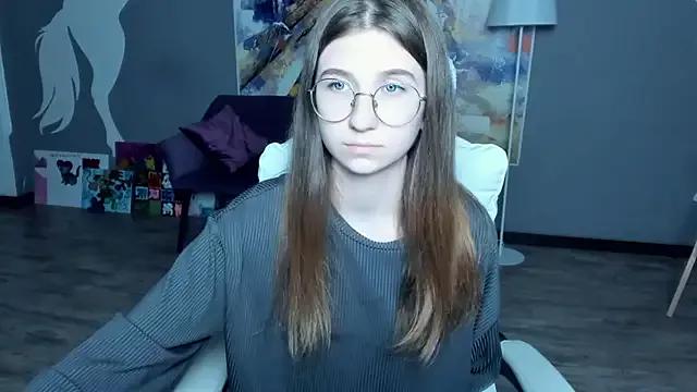 Try girls webcam shows. Sweet cute Free Performers.