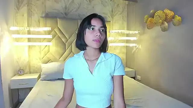 Eiloise_ysander from StripChat is Freechat