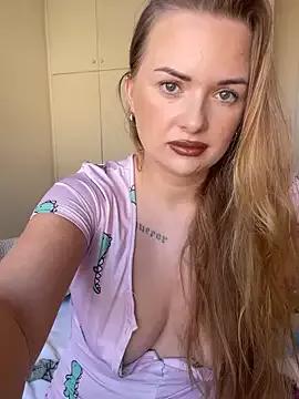 Try girls webcam shows. Sweet cute Free Performers.