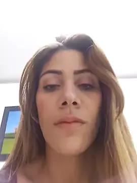 Elianasuarezz from StripChat is Freechat
