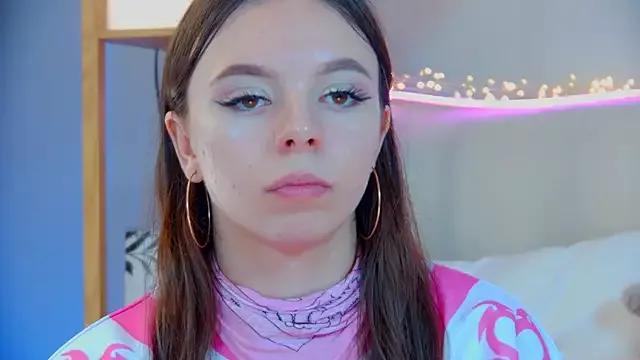 Try girls webcam shows. Sweet cute Free Performers.