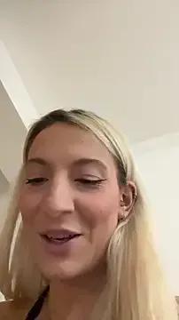 Ella_Charm from StripChat