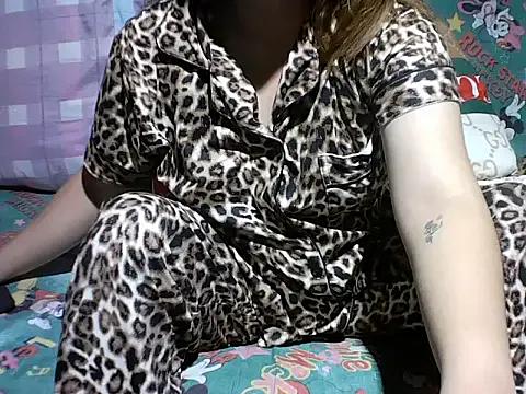 Ella_marie14 from StripChat