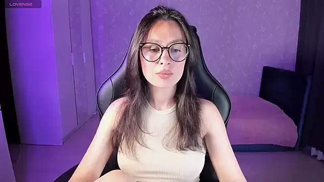 EllaFresh from StripChat is Private